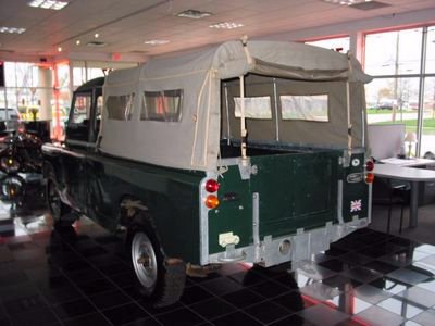 1967_LandRover_109_Pickup_for_Sale_In_USA_0001077